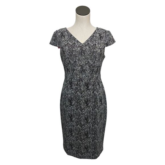 Betsey Johnson Womens Size 6 Metallic Print V-Neck Cap Sleeve Stretch Knit Dress - Picture 1 of 12